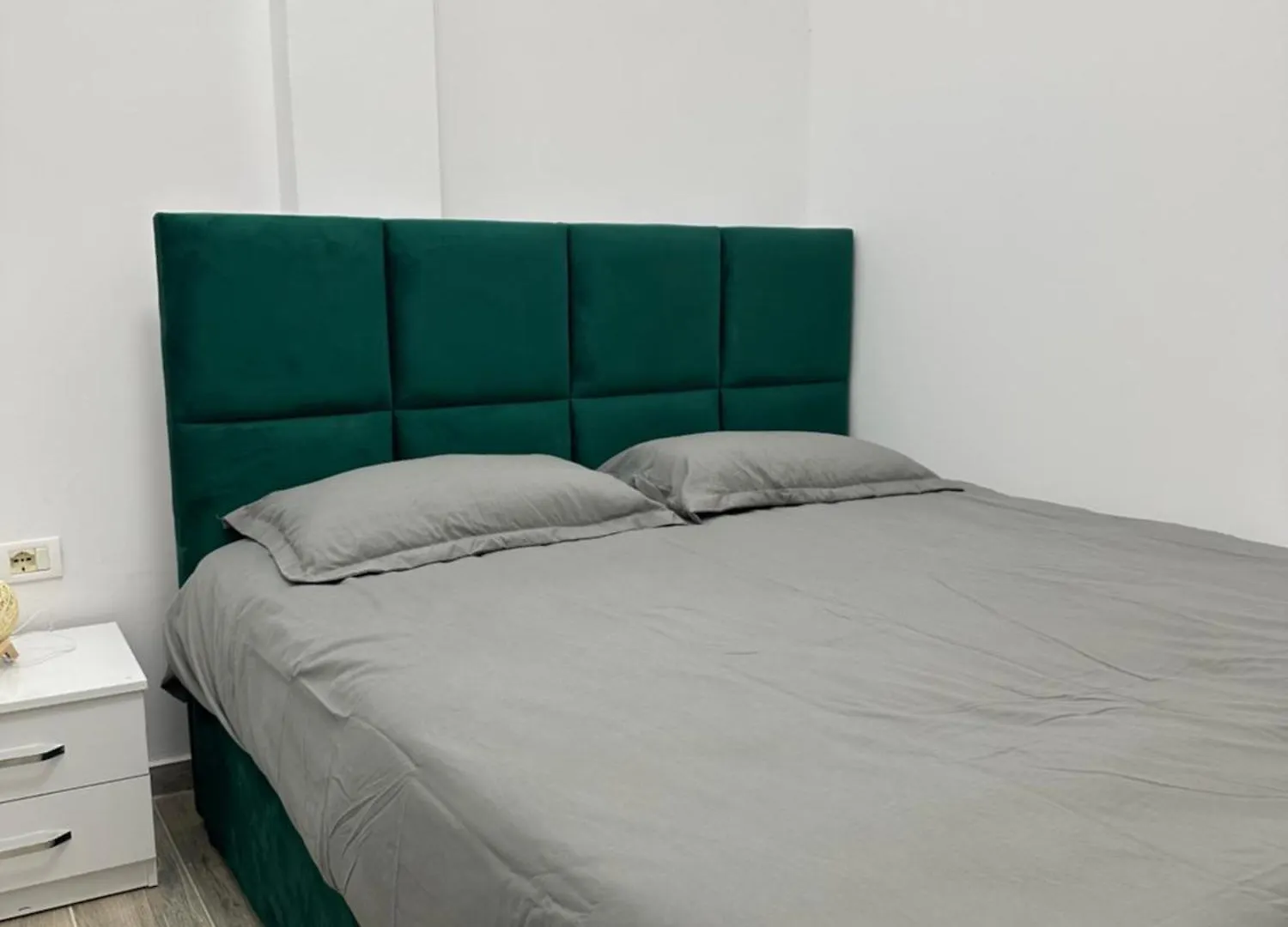 Sister'S Apt Тирана 0*,  Албания
